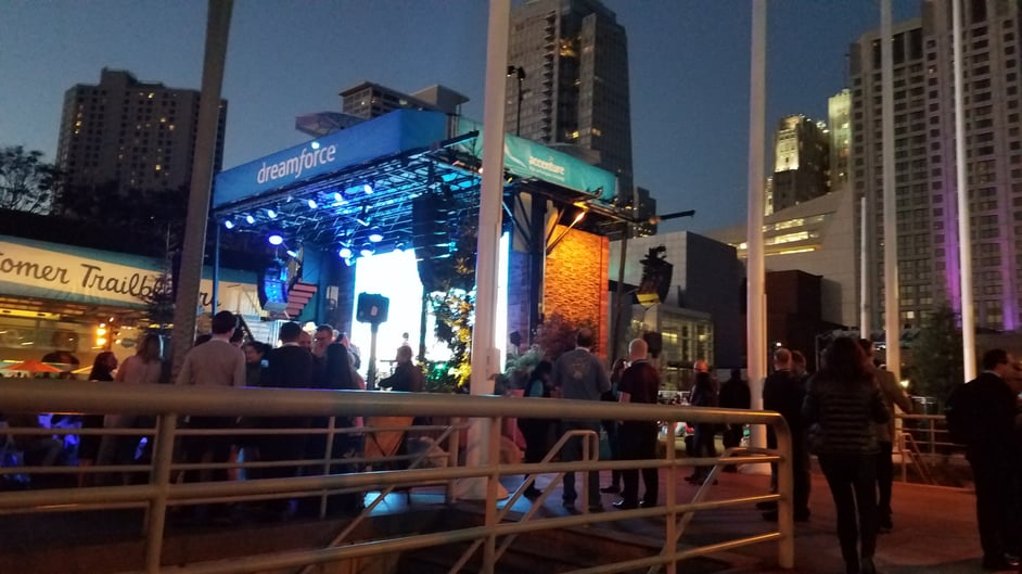 Summa Salesforce Dreamforce 2016 5.jpg