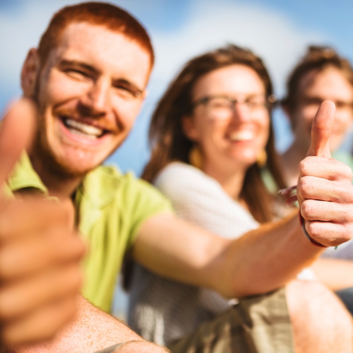 happy employees engaged customers